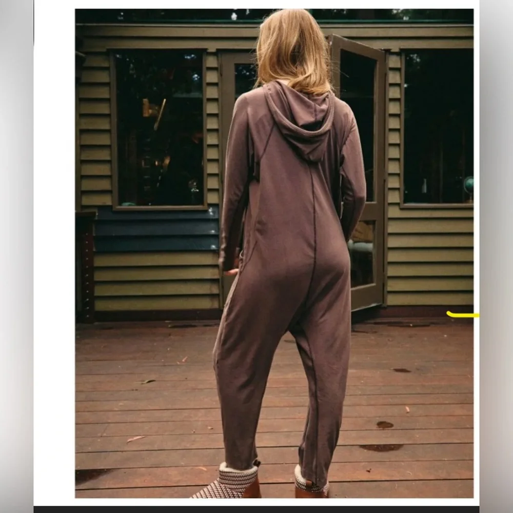 NWT Movement by Free People Brown V-Neck Jumpsuit Romper w/ Hoodie - Picture 5 of 6